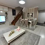 Color Homes Bomonti Apartamento *