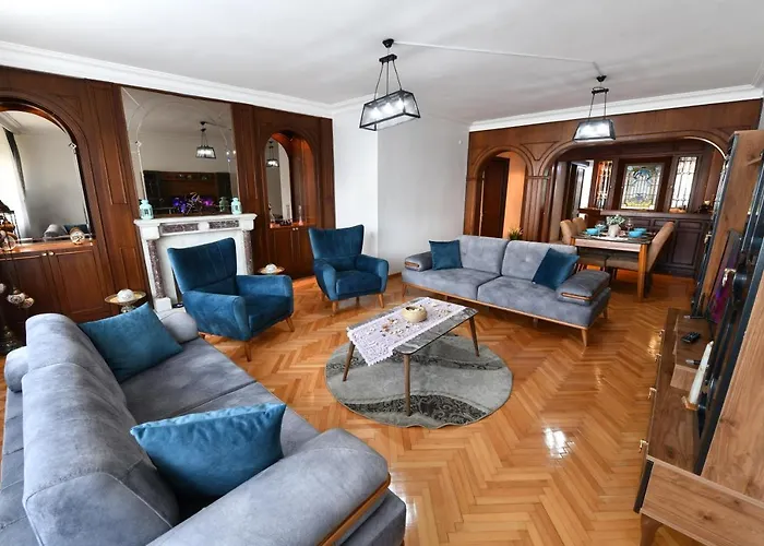 Color Homes Bomonti Daire *